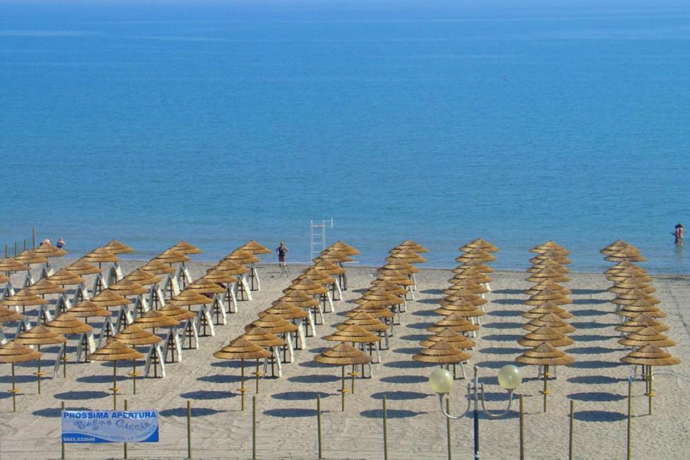 Hotel La Terrazza Barletta Eksteriør bilde